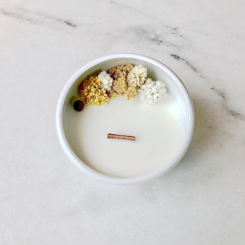 Bougie cocon Fleurie Vanille organic cocoon vegan bougie vanilla candle bio flower candle