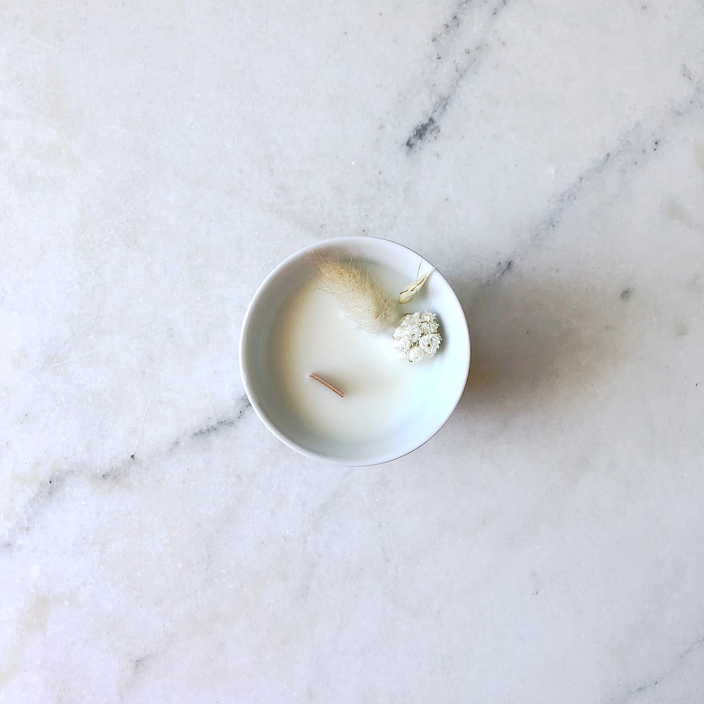 bougie fleurs séchées paris organic cocoon flower candle 