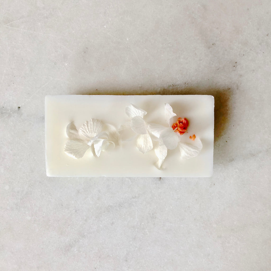 Galet Fleuri - Fleur d'Oranger - Flower Candle - Dried Flowers - Bougie Fleurie - Bougie Bio Vegan - Bougie Paris Organic Cocoon