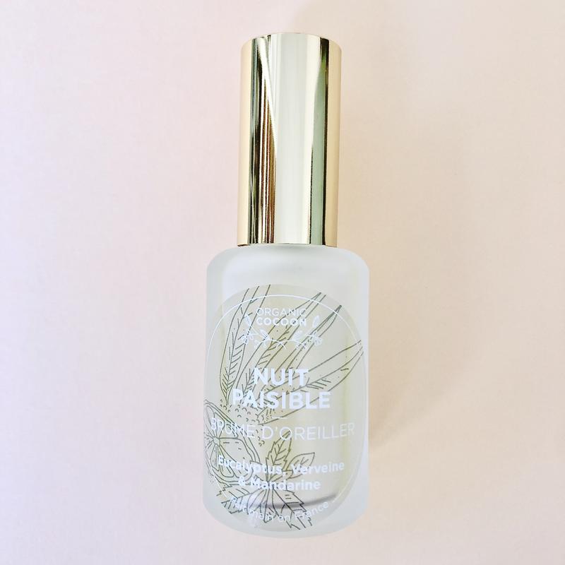 Brume d'oreiller pillow mist aromathérapie organic cocoon huiles essentielles bio made in france sommeil eucalyptus verveine mandarine